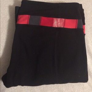 Lululemon yoga pants